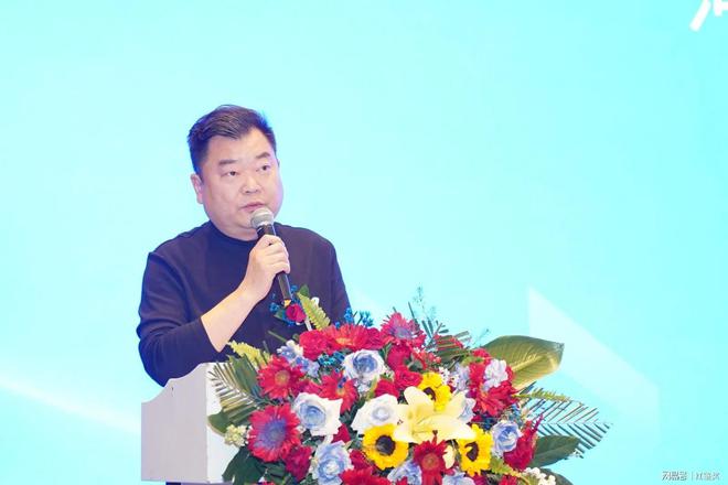 共繪家裝新藍(lán)圖——2024河南家裝行業(yè)營銷峰會圓滿落幕(圖4)